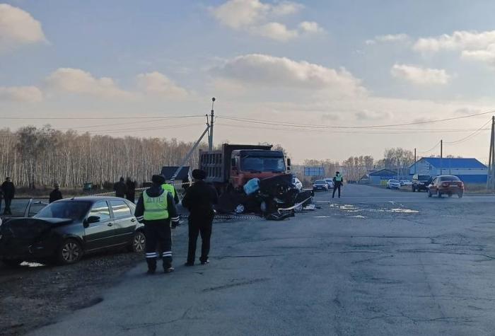 В Челябинской области женщина и двое детей погибли в ДТП | Двое детей и женщина погибли в ДТП на Южном Урале