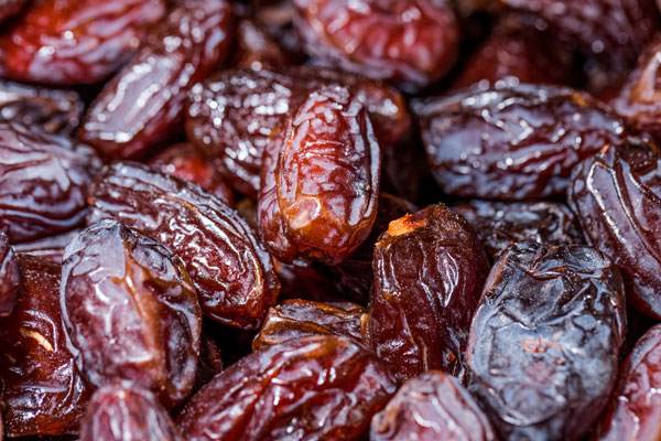 В Челябинскую область не пустили 20 тонн фиников и 15,7 тонн винограда  | 15,7 тонн винограда и 20 тонн фиников не пустили в Россию из Казахстана 