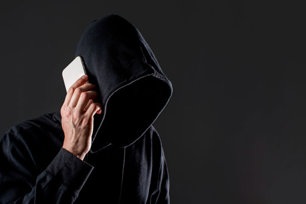 «На балконе лежали кабачки»: уралец случайно продал жителям Челябинска жилую родительскую квартиру | Уралец случайно продал жителям Челябинска жилую родительскую квартиру