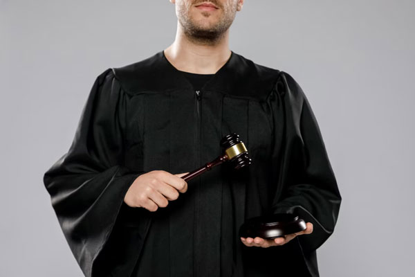 В Челябинске похитителей 22-летнего мужчины отправили под стражу 