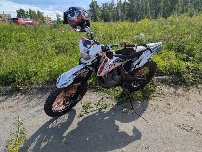 В Челябинской области погибли два подростка на питбайке 