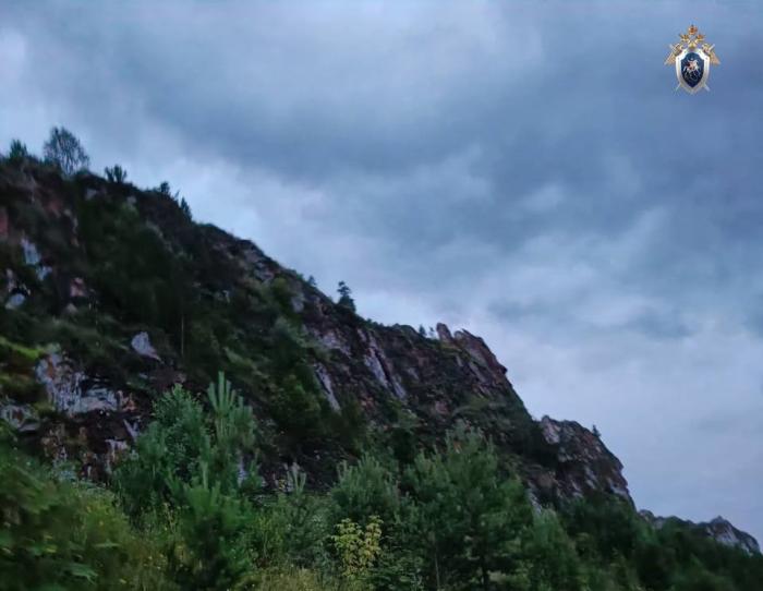 Стало плохо — 17-летняя челябинка погибла, сорвавшись с обзорной площадки 