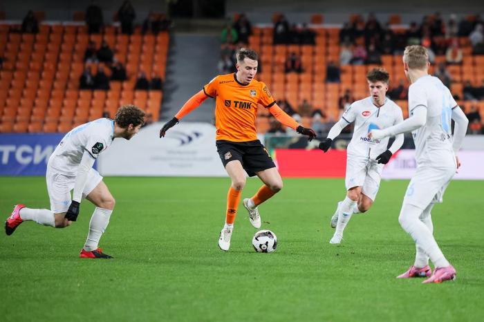 Победа «Урала» над «Челябинском»: команда продолжает лидировать в Лиге PARI