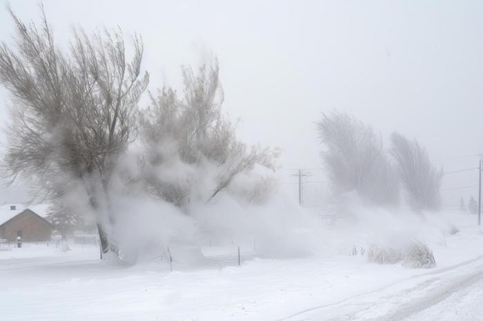 Снег, ветер и гололед: как безопасно доехать в Челябинской области 6 января
